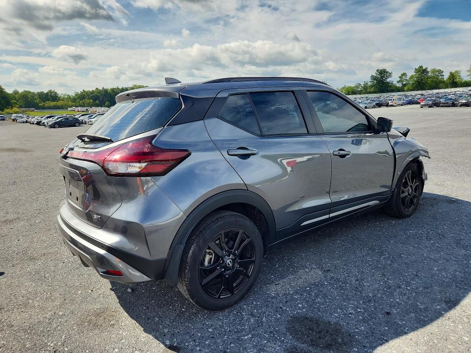 Снимка 3 от търг – 2023 NISSAN KICKS с VIN 3N1CP5DV4PL558719