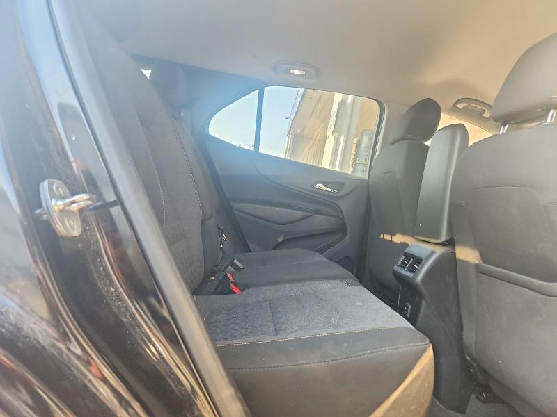 Photo 11 from auction – 2022 CHEVROLET EQUINOX with VIN 2GNAXUEV7N6120220
