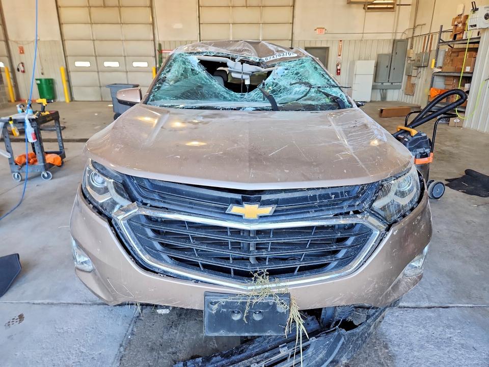Снимка 5 от търг – 2019 CHEVROLET EQUINOX с VIN 2GNAXUEV3K6187053