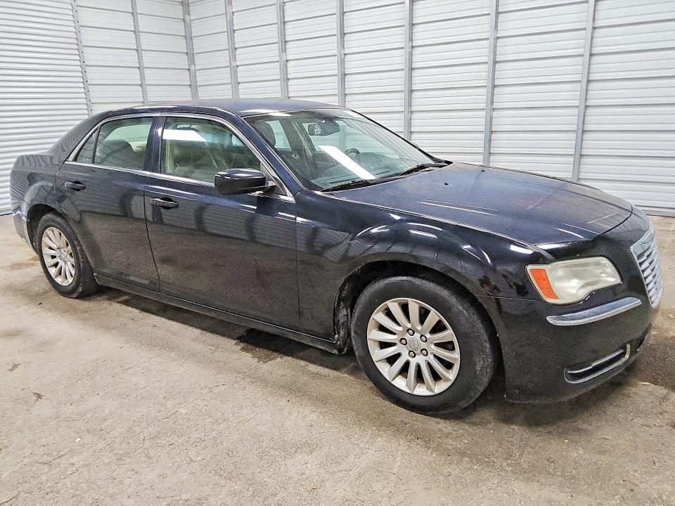 Photo 4 from auction – 2013 CHRYSLER 300 with VIN 2C3CCAAG7DH507859