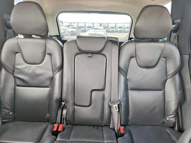 Zdjęcie 10 z aukcji – 2016 VOLVO XC90 z VIN YV4102KK1G1055962