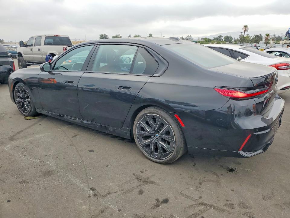 Photo 2 from auction – 2024 BMW 740 with VIN WBA23EH00RCT04472