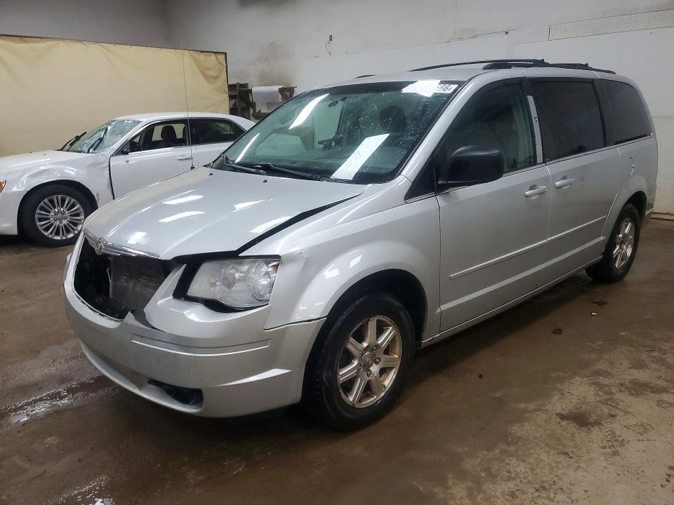 2008 CHRYSLER TOWN & COUNTRY - Търг №66570666