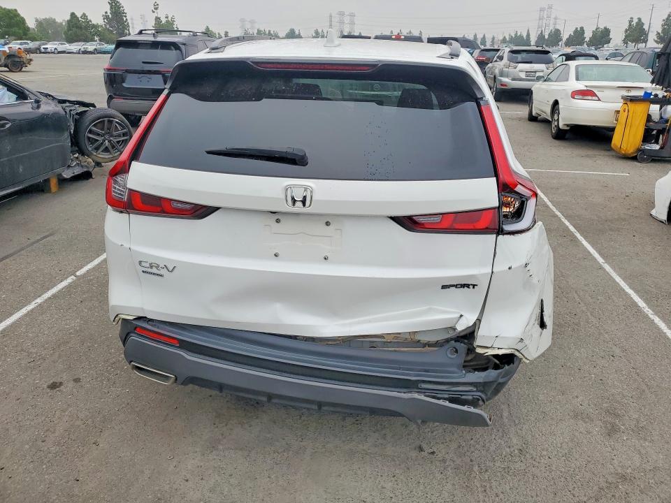 Photo 6 from auction – 2023 HONDA CR-V with VIN 2HKRS5H53PH700803