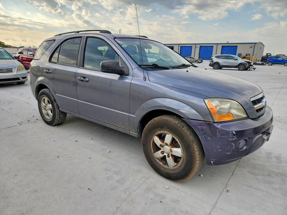 Photo 4 from auction – 2009 KIA SORENTO with VIN KNDJC735395878632