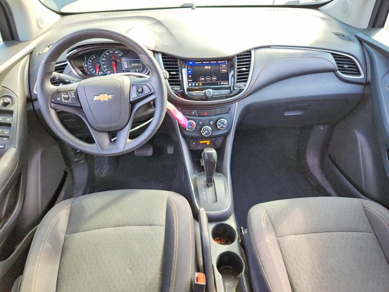 Photo 8 from auction – 2020 CHEVROLET TRAX with VIN 3GNCJNSB6LL172859