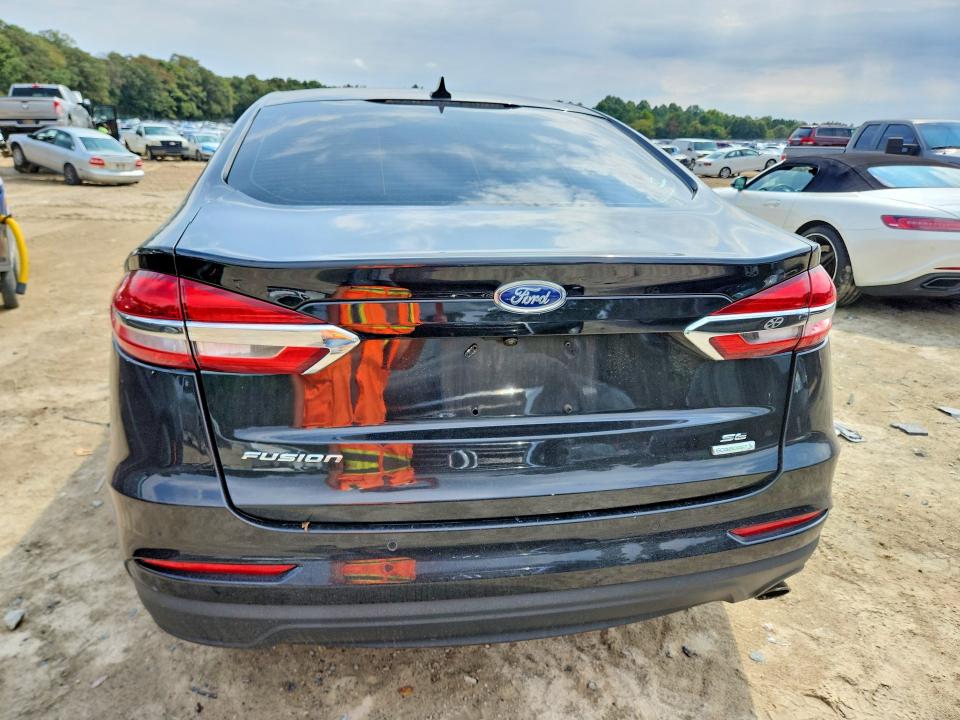 Photo 6 from auction – 2019 FORD FUSION with VIN 3FA6P0HD6KR243057