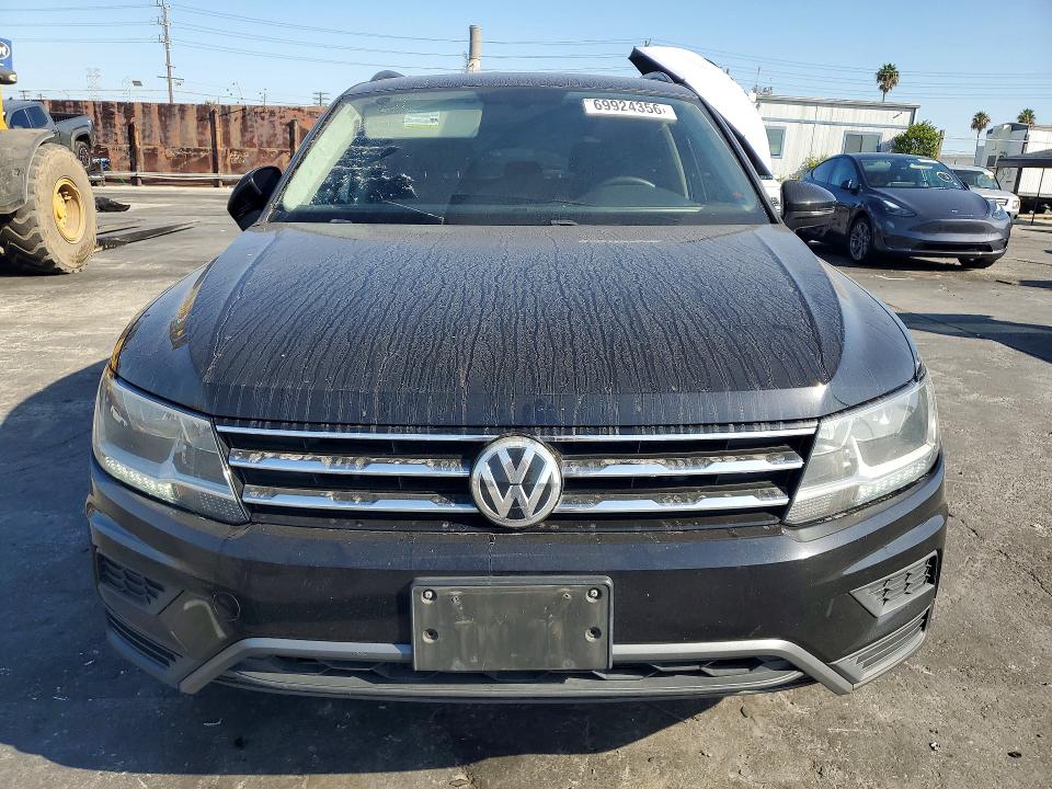 Снимка 5 от търг – 2021 VOLKSWAGEN TIGUAN с VIN 3VV3B7AX9MM027066