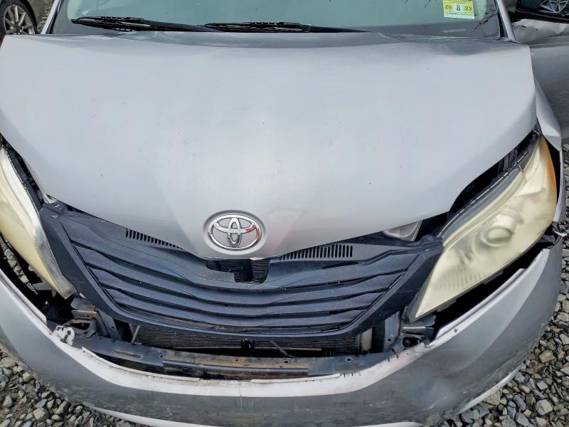 Photo 12 from auction – 2012 TOYOTA SIENNA with VIN 5TDZK3DC3CS244458