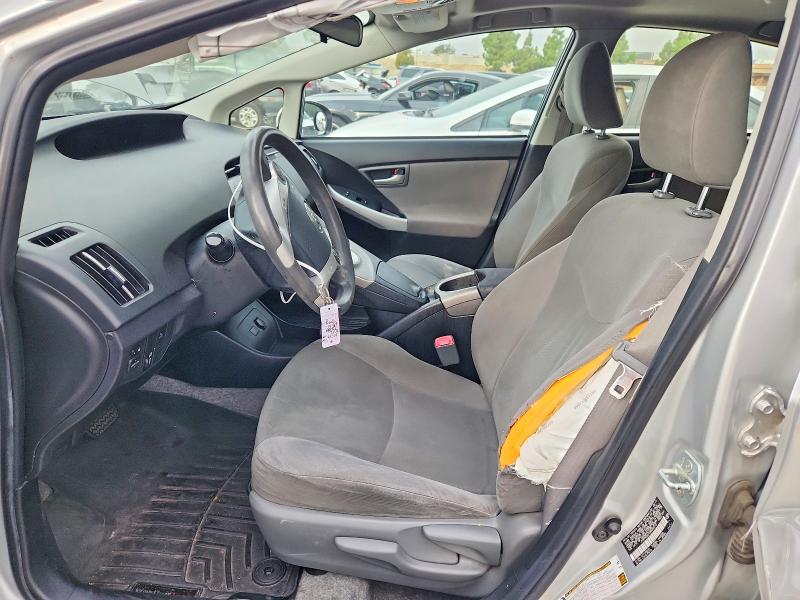 Photo 7 from auction – 2013 TOYOTA PRIUS with VIN JTDKN3DU1D5652272