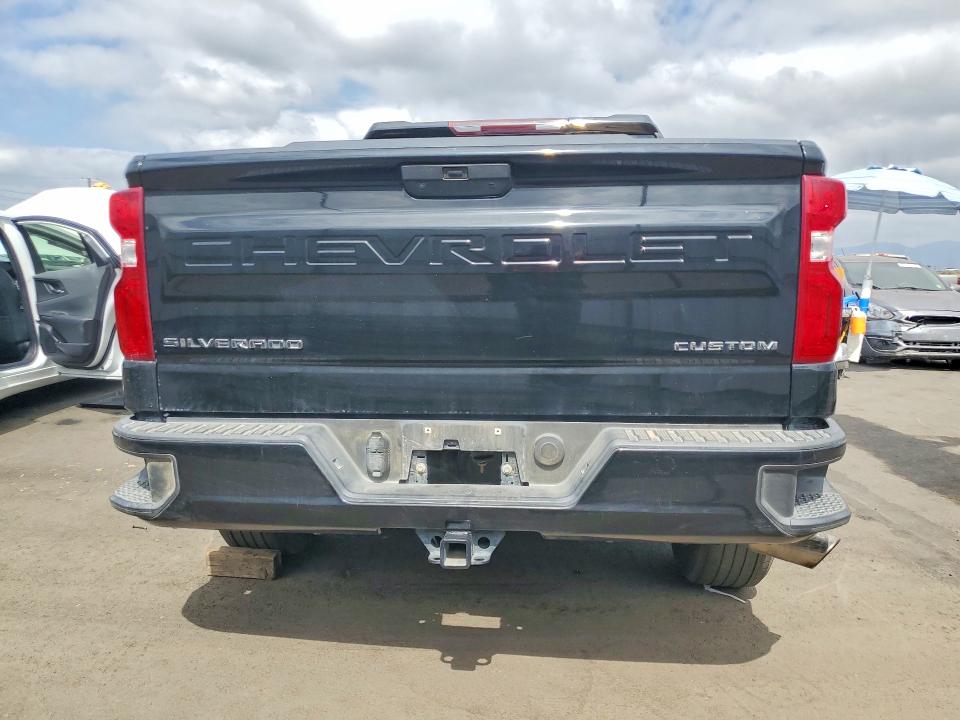 Photo 6 from auction – 2020 CHEVROLET SILVERADO with VIN 3GCPWBEH6LG349221
