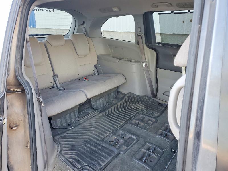 Photo 11 from auction – 2016 HONDA ODYSSEY with VIN 5FNRL5H40GB513408