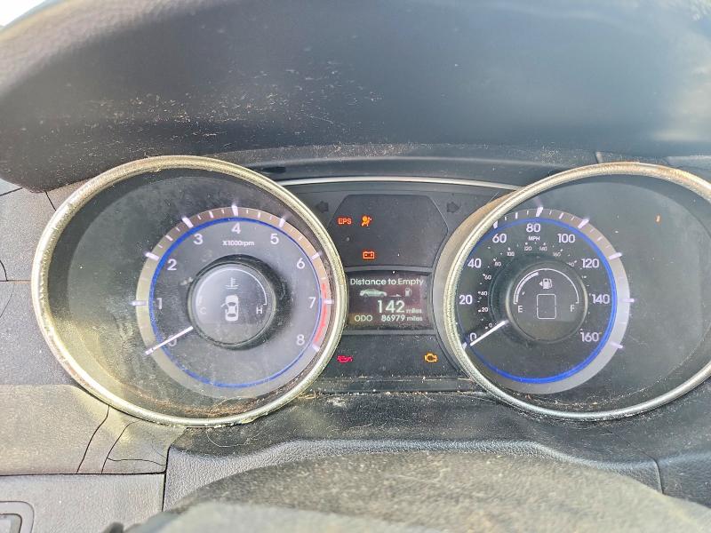 Photo 9 from auction – 2011 HYUNDAI SONATA with VIN 5NPEB4AC4BH118865