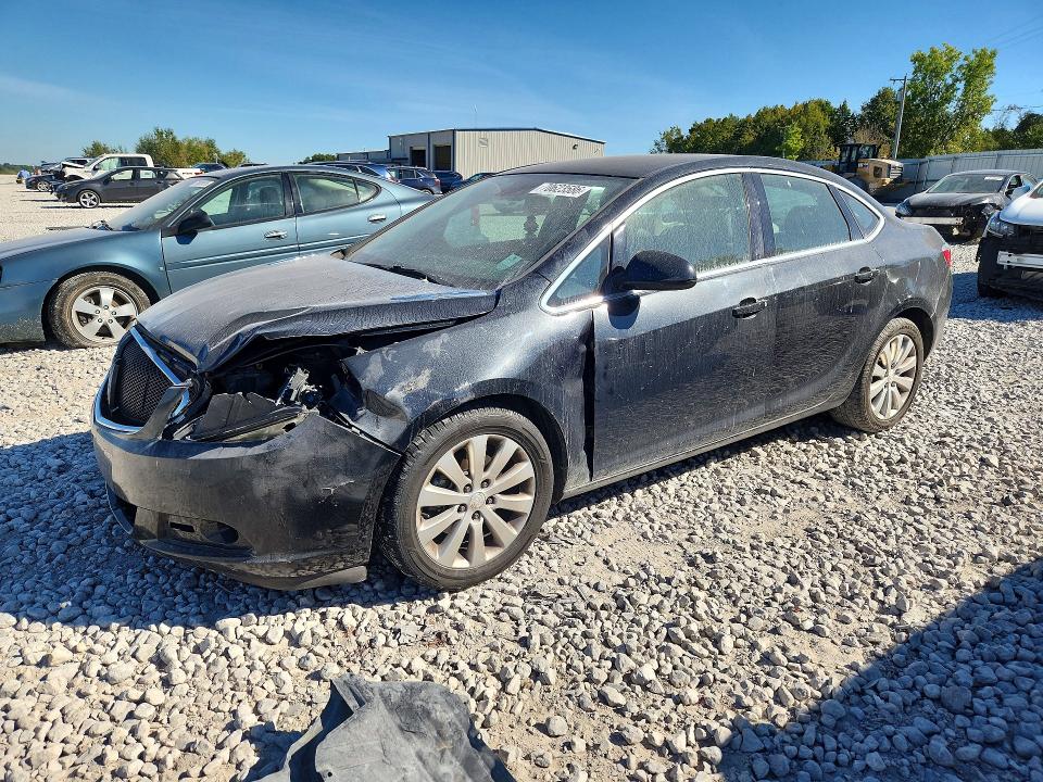 BUICK VERANO 2015 с VIN 1G4PP5SK8F4123693 - Снимка от търг