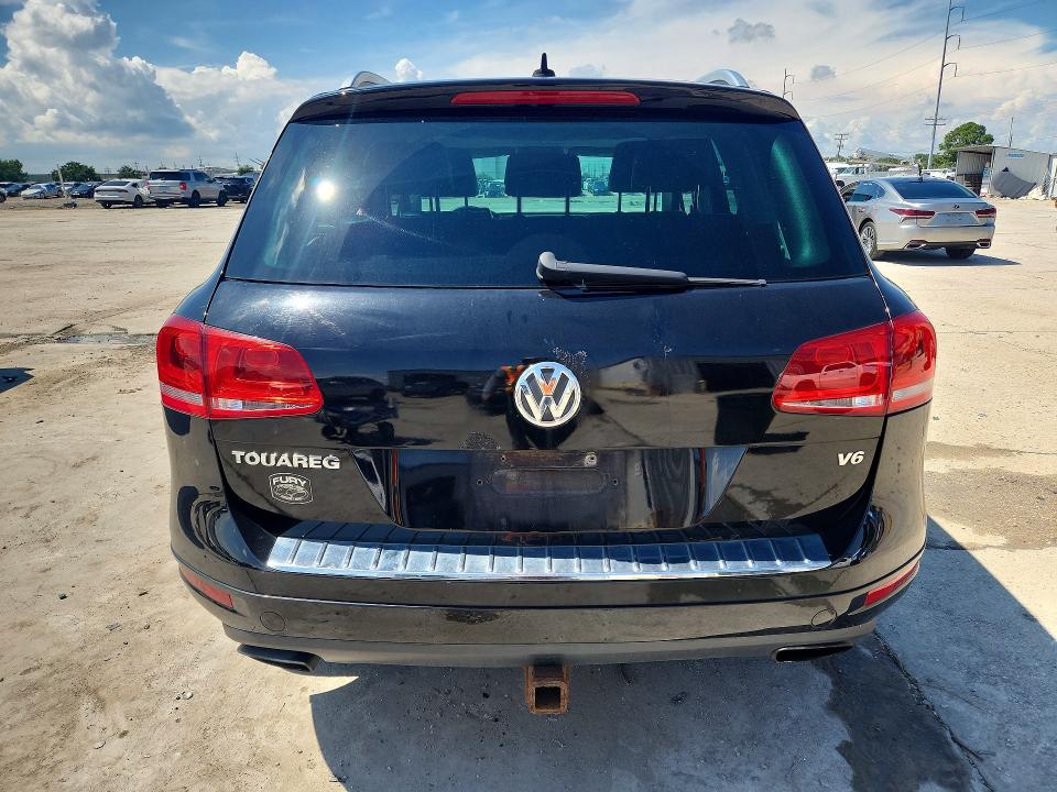 Photo 6 from auction – 2011 VOLKSWAGEN TOUAREG with VIN WVGFF9BPXBD003633