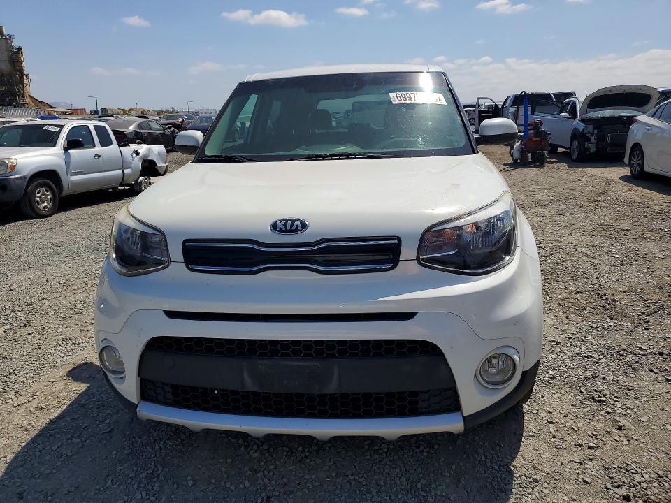 Photo 5 from auction – 2018 KIA SOUL with VIN KNDJP3A58J7528034