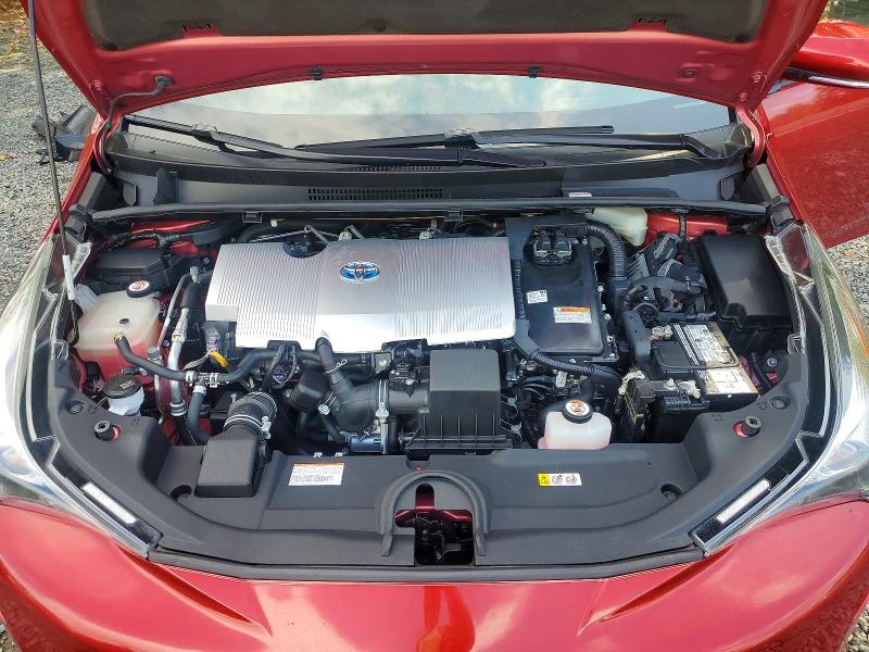 Photo 12 from auction – 2018 TOYOTA PRIUS with VIN JTDKARFU0J3068545