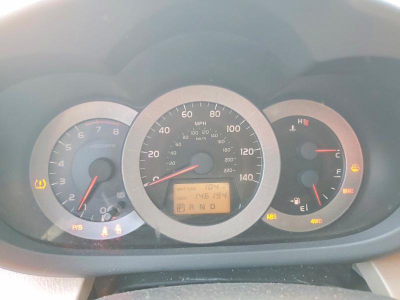 Photo 9 from auction – 2006 TOYOTA RAV4 with VIN JTMBD33VX66012913
