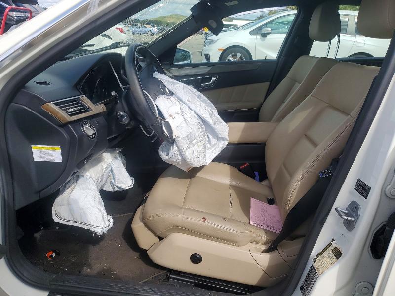Photo 7 from auction – 2010 MERCEDES-BENZ E with VIN WDDHF8HB4AA110170
