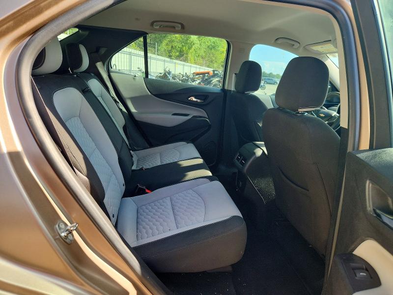 Photo 11 from auction – 2018 CHEVROLET EQUINOX with VIN 2GNAXHEV9J6335695
