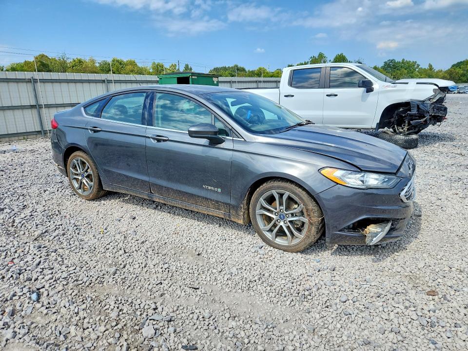 Zdjęcie 4 z aukcji – 2017 FORD FUSION z VIN 3FA6P0LU0HR259044