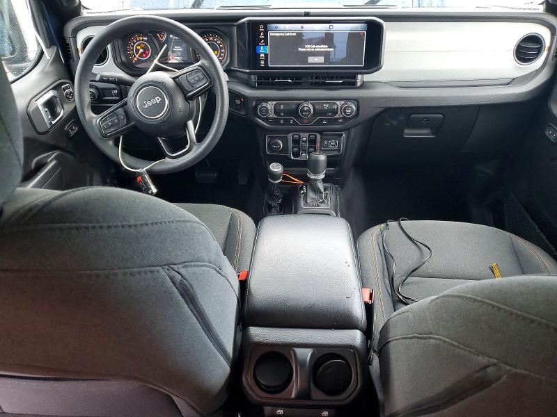 Снимка 8 от търг – 2025 JEEP GLADIATOR с VIN 1C6PJTAG3SL516614