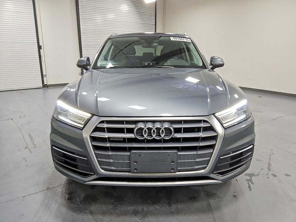 Foto 5 de la subasta – 2018 AUDI Q5 con VIN WA1ANAFY9J2093965
