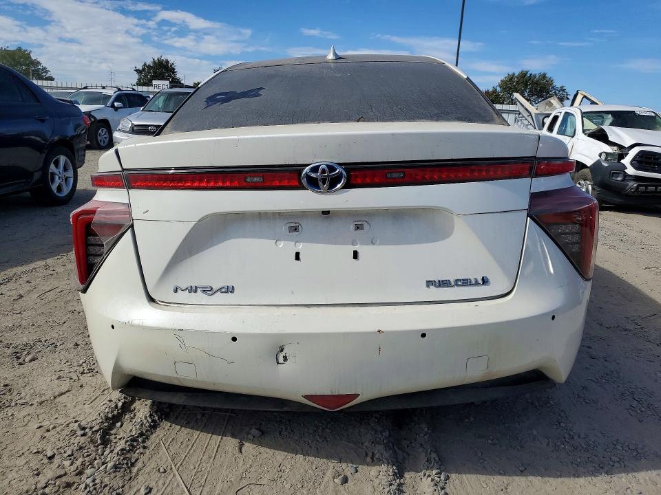 Photo 6 from auction – 2017 TOYOTA MIRAI with VIN JTDBVRBD5HA001987