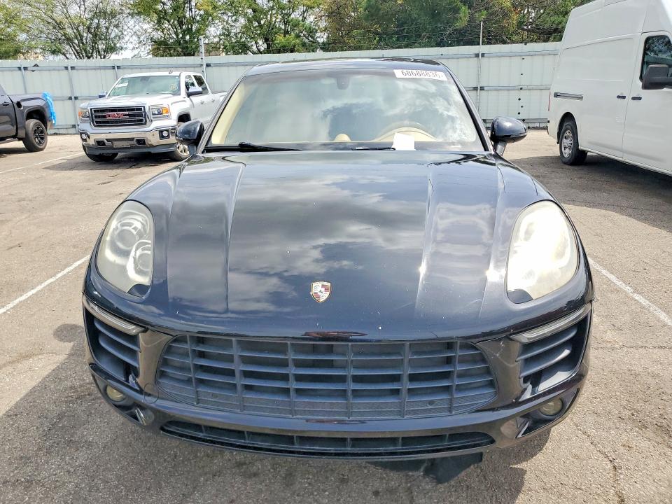Photo 5 from auction – 2016 PORSCHE MACAN with VIN WP1AB2A52GLB45262