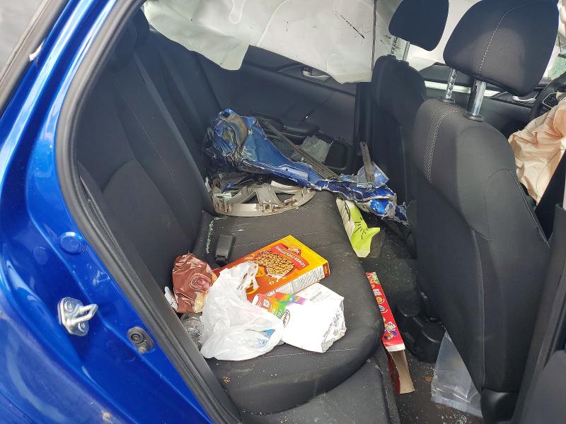 Photo 10 from auction – 2018 HONDA CIVIC with VIN 2HGFC2F50JH610317