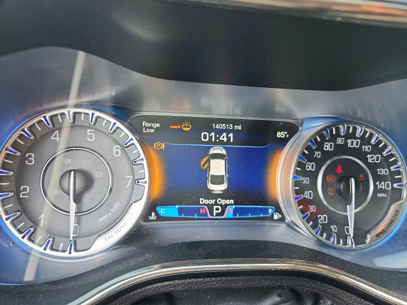 Снимка 9 от търг – 2015 CHRYSLER 200 с VIN 1C3CCCCGXFN509530