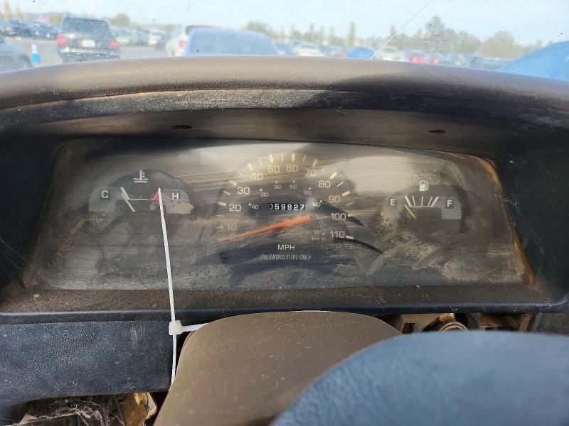 Photo 9 from auction – 1992 TOYOTA PICKUP with VIN JT4RN01P9N0034076
