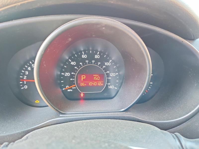 Photo 9 from auction – 2017 KIA SOUL with VIN KNDJN2A23H7882575