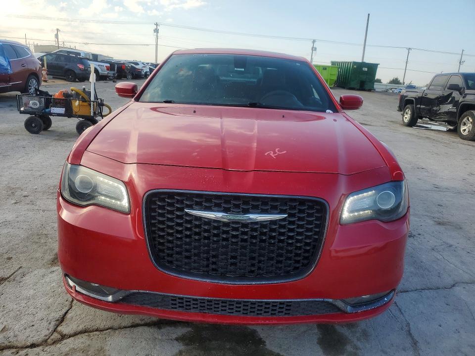Фото 5 с аукциона – 2017 CHRYSLER 300 с VIN 2C3CCAGG9HH637591
