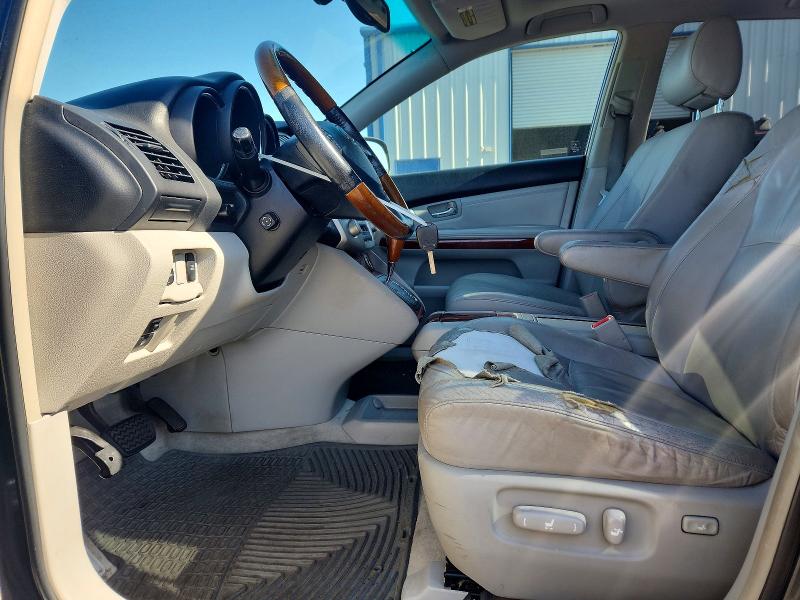 Photo 7 from auction – 2005 LEXUS RX with VIN JTJHA31U050076423
