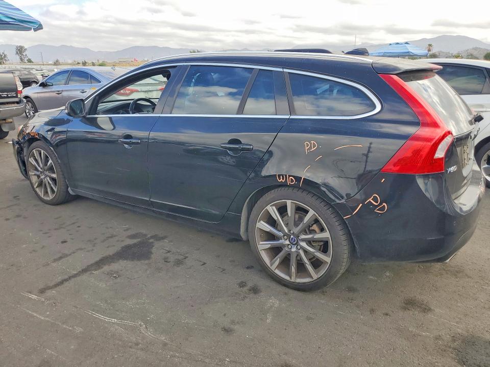 Photo 2 from auction – 2015 VOLVO V60 with VIN YV140MEK2F1242384