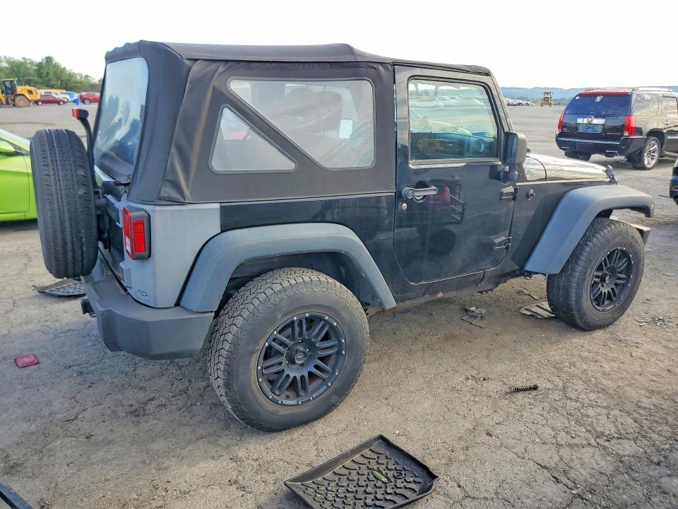 Photo 3 from auction – 2013 JEEP WRANGLER with VIN 1C4AJWAG1DL644806