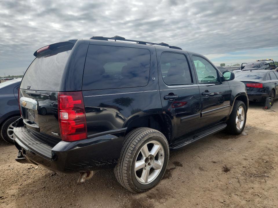 Photo 3 from auction – 2007 CHEVROLET TAHOE with VIN 1GNFK13057J255289