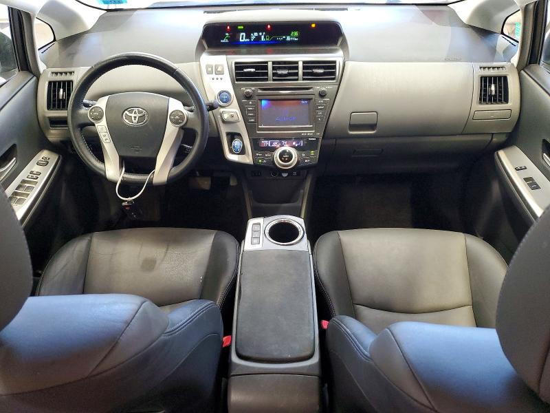 Photo 8 from auction – 2013 TOYOTA PRIUS V with VIN JTDZN3EU4D3288552