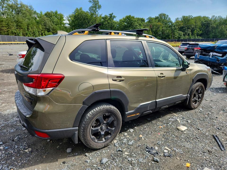 Foto 3 de la subasta – 2022 SUBARU FORESTER con VIN JF2SKAMC0NH436404
