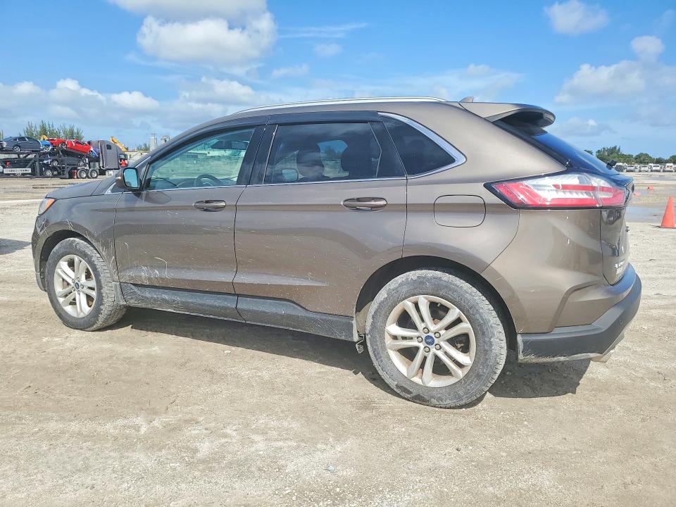 Снимка 2 от търг – 2019 FORD EDGE с VIN 2FMPK4J9XKBC05769