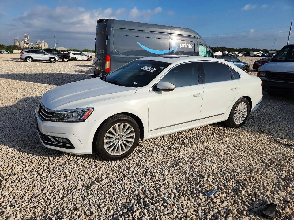 2016 VOLKSWAGEN PASSAT - Търг №68703396