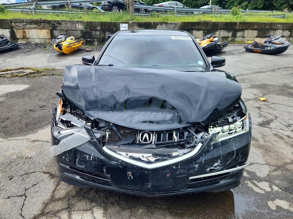 Photo 5 from auction – 2016 ACURA TLX with VIN 19UUB2F30GA005133