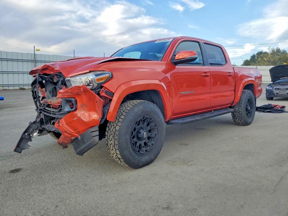 TOYOTA TACOMA 2017 with VIN 3TMCZ5AN2HM056895 - Photo from auction