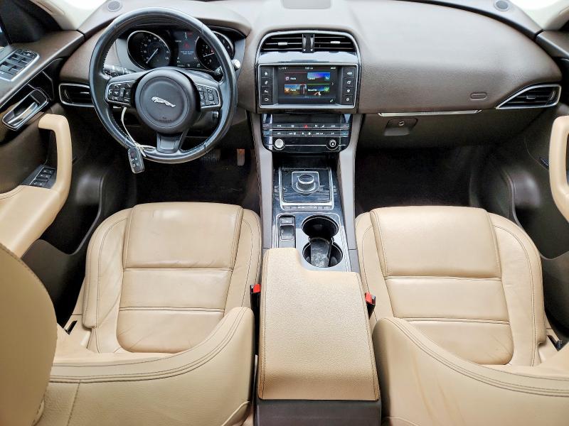 Photo 8 from auction – 2017 JAGUAR F-PACE with VIN SADCK2BV0HA071172