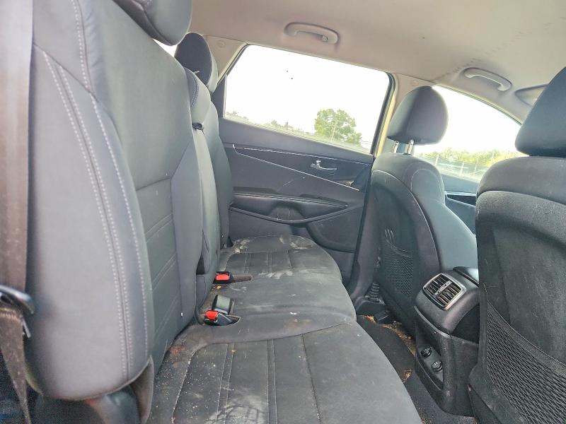 Photo 11 from auction – 2020 KIA SORENTO with VIN 5XYPGDA39LG698102
