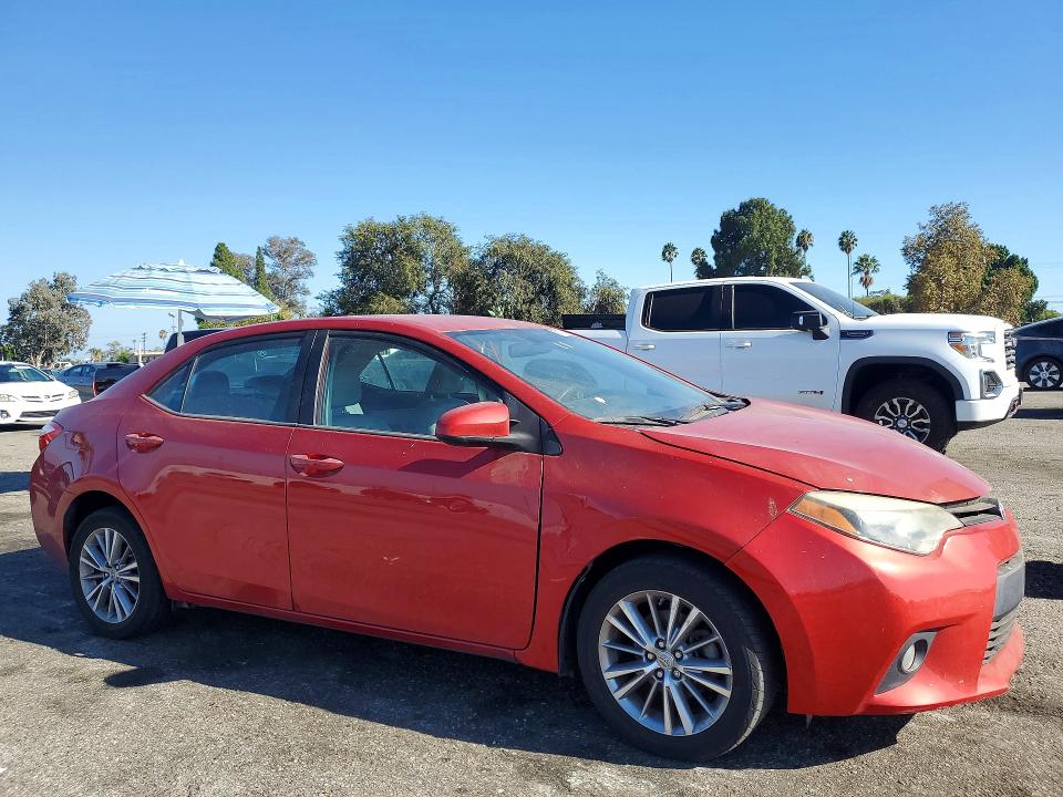 Photo 4 from auction – 2014 TOYOTA COROLLA with VIN 5YFBURHE5EP041772