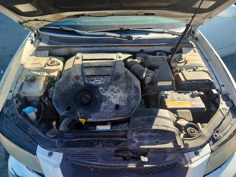 Фото 11 с аукциона – 2008 HYUNDAI SONATA с VIN 5NPET46F28H350549