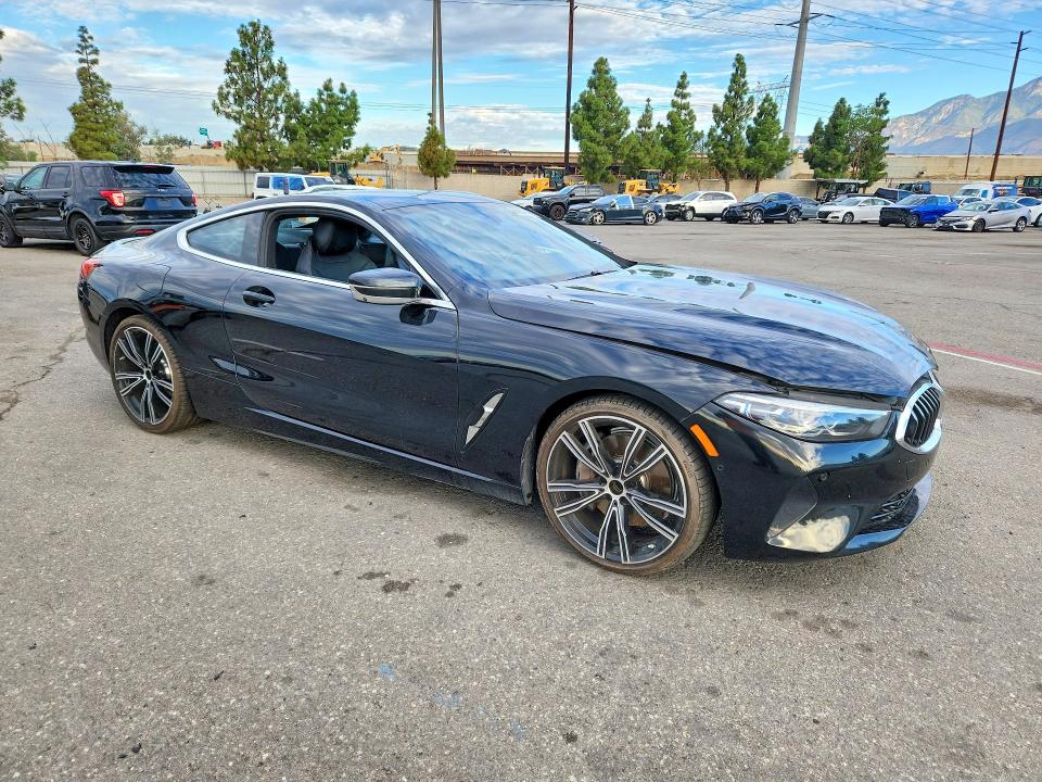 Foto 4 de la subasta – 2021 BMW 840I con VIN WBAAE2C07MCF46554