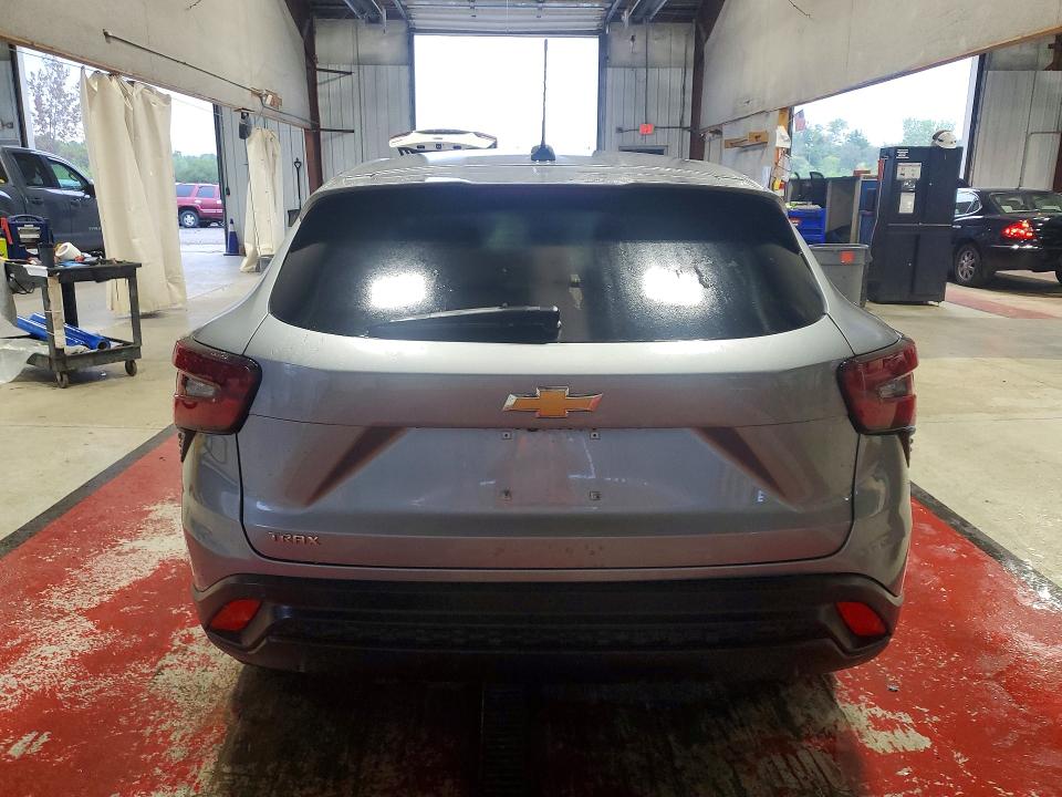 Photo 6 from auction – 2026 CHEVROLET TRAX with VIN KL77LFEP5TC002003